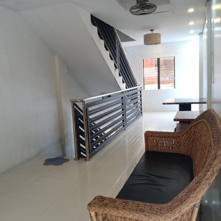 Chelle'S Apartelle-Inn El Nido Εξωτερικό φωτογραφία
